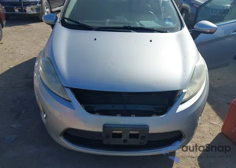 2011 Ford Fiesta Ses z USA, uszkodzony, nr VIN 3FADP4FJ3BM172064